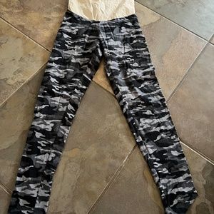 Motherhood maternity leggings